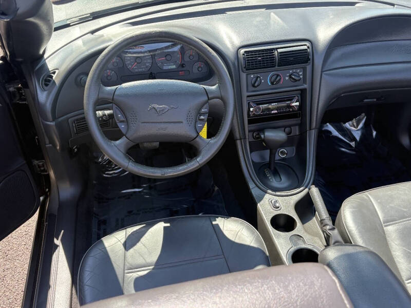 2001 Ford Mustang
