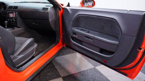 2008 Dodge Challenger SRT8