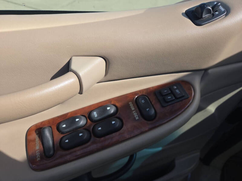 2000 Lincoln Navigator