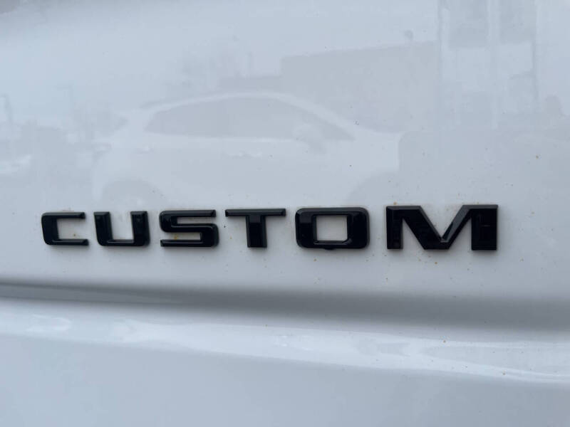 2021 Chevrolet Silverado 1500 Custom