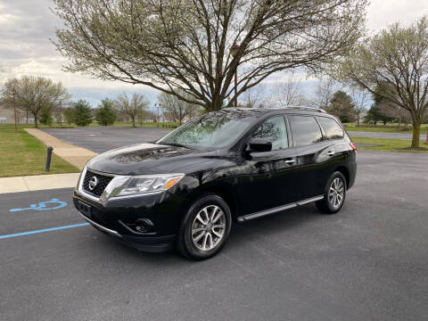 2013 Nissan Pathfinder for sale at Burkholder Motors in Middletown DE