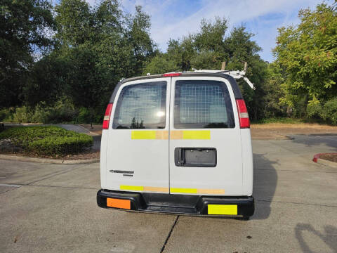 2016 Chevrolet Express 2500