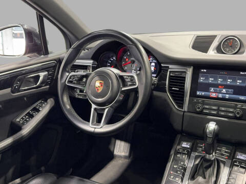 2017 Porsche Macan S