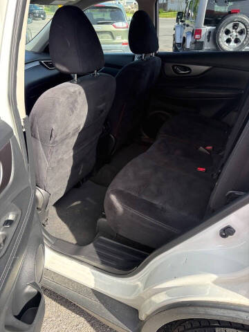 2016 Nissan Rogue S