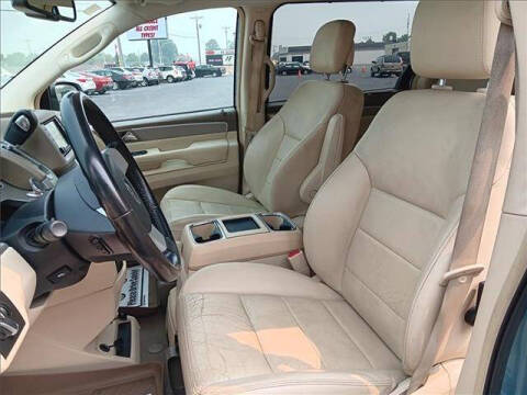 2010 Volkswagen Routan