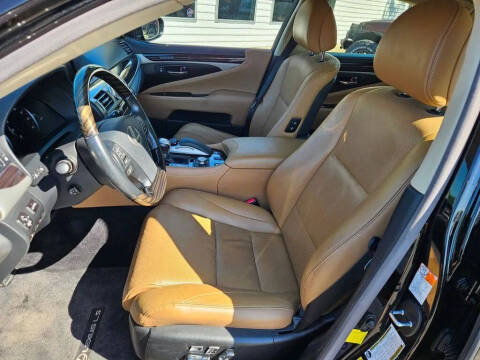 2017 Lexus LS 460