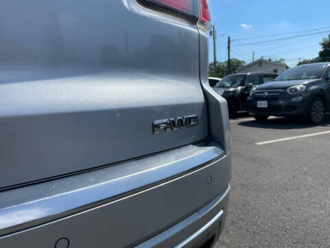 2015 GMC Acadia Denali