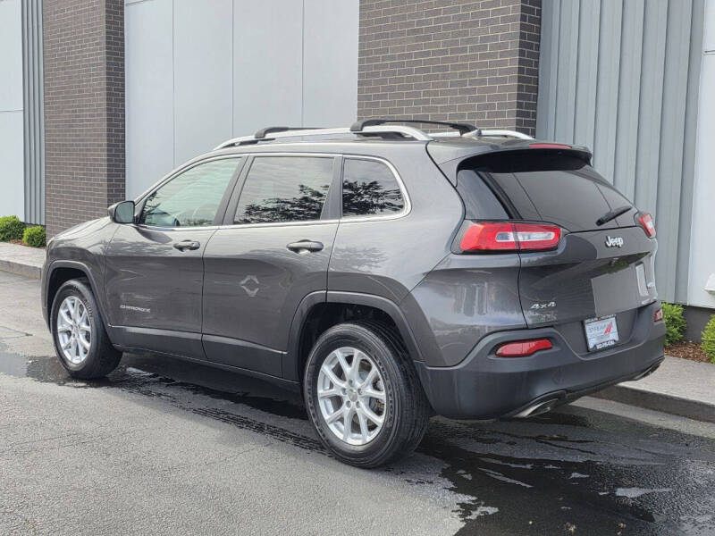 2016 Jeep Cherokee Latitude