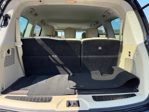 2023 Infiniti QX80 Luxe