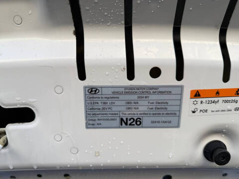 2024 Hyundai Ioniq 5 SE Standard Range