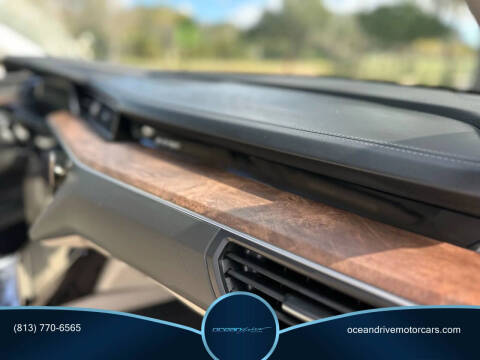 2019 Audi e-tron quattro Prestige