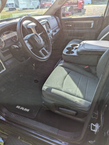 2019 RAM 1500 Classic SLT