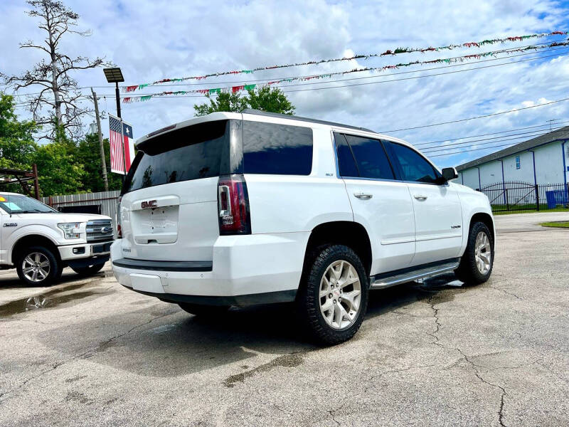 2017 GMC Yukon SLT