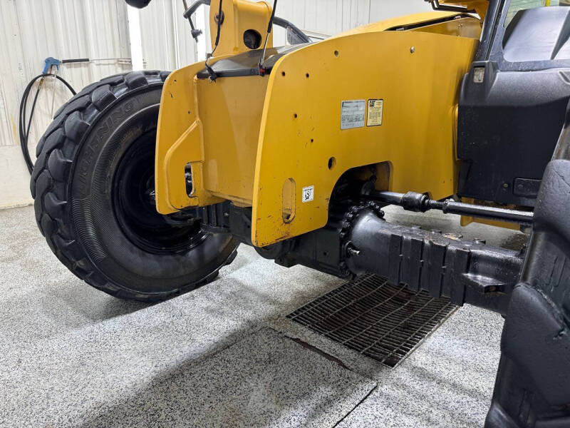 2016 Caterpillar TL642D