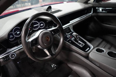 2020 Porsche Panamera