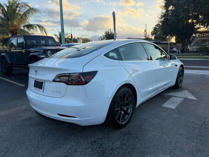 2020 Tesla Model 3 Long Range