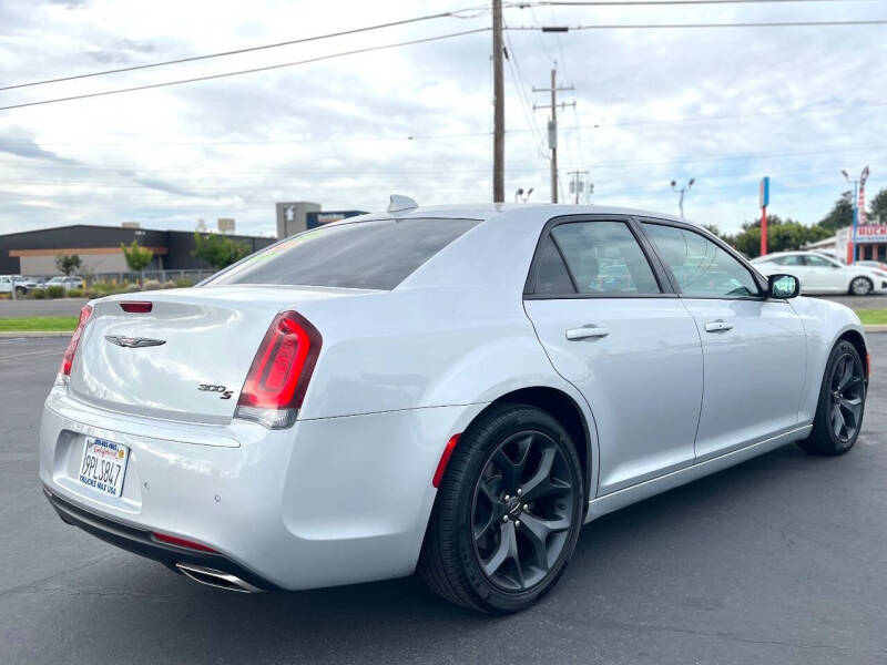 2021 Chrysler 300 S V6