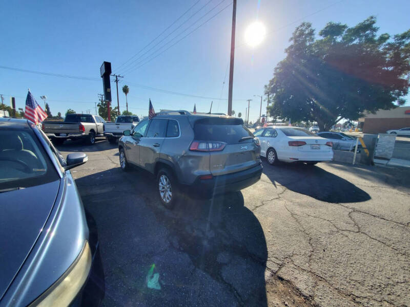2019 Jeep Cherokee Latitude
