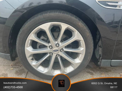 2016 Ford Taurus Limited