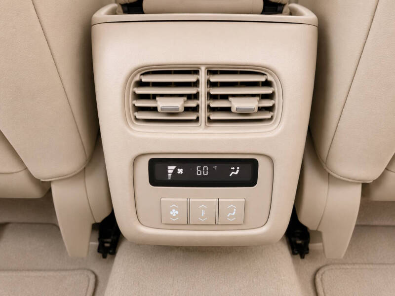 2007 Cadillac DTS Luxury II