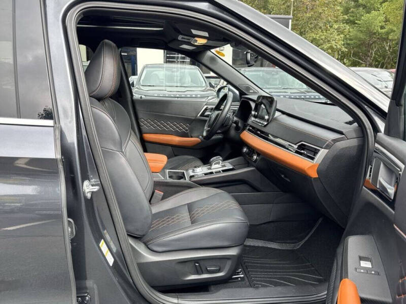 2024 Mitsubishi Outlander SEL