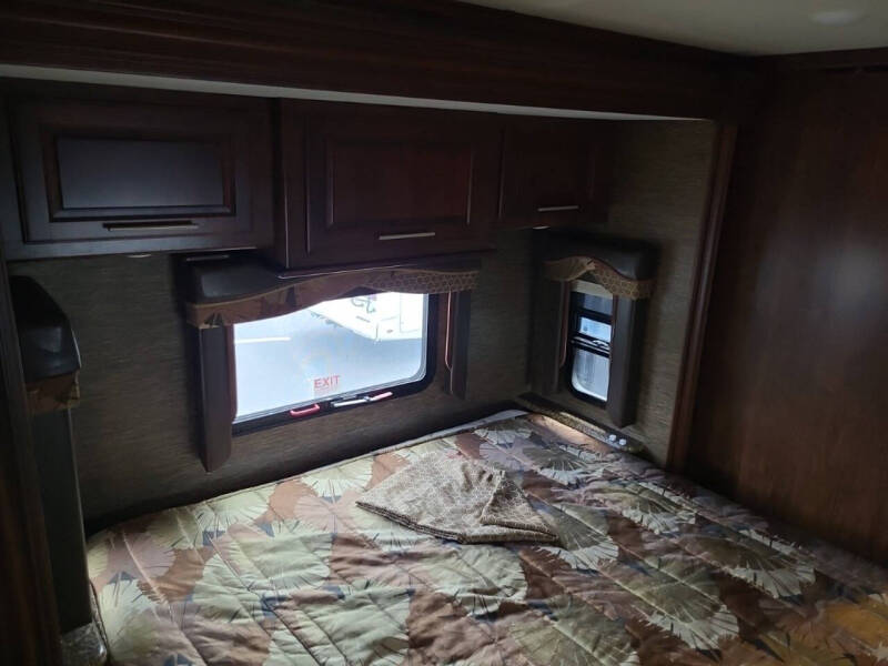 2017 Coachmen RV Sportscoach 404RB Sale Pending