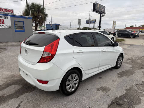 2015 Hyundai Accent GS