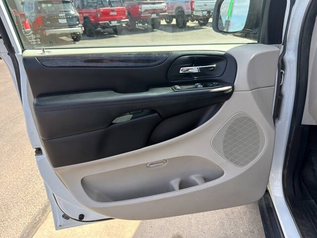 2015 Dodge Grand Caravan American Value Package