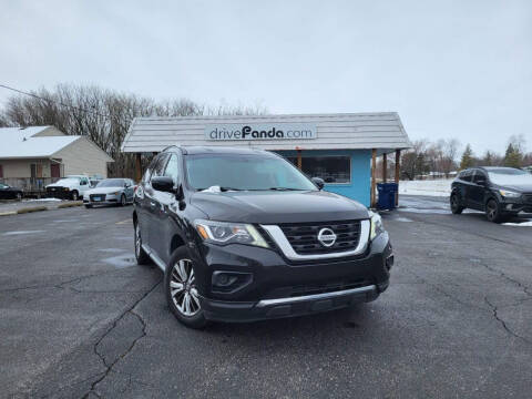 2019 Nissan Pathfinder for sale at DrivePanda.com in Dekalb IL