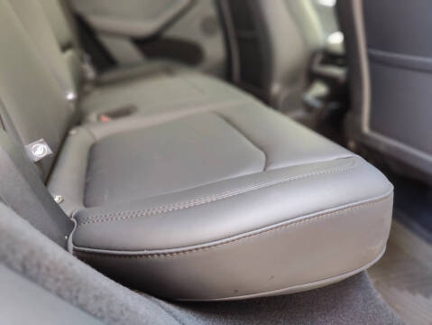 2025 Tesla Model Y Performance