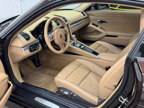2016 Porsche Cayman