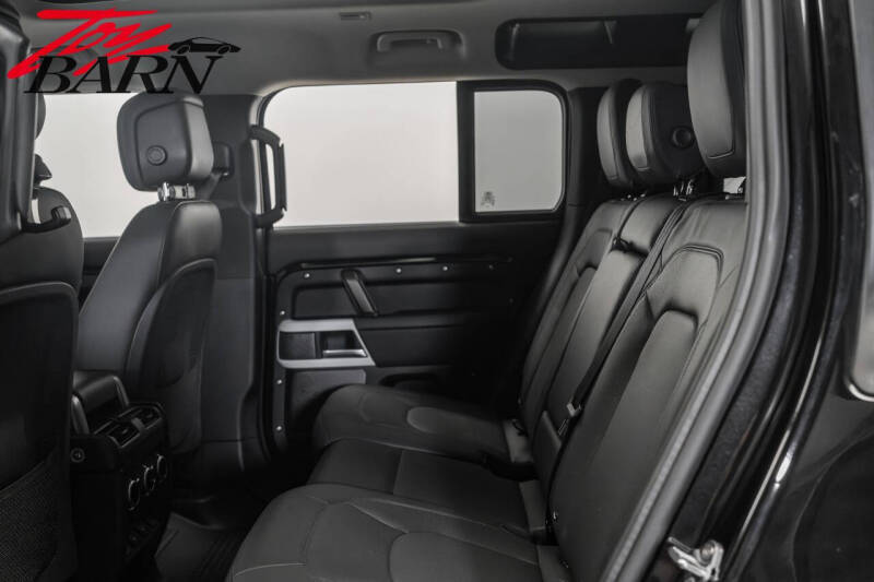 2024 Land Rover Defender 110 V8 P500 SE