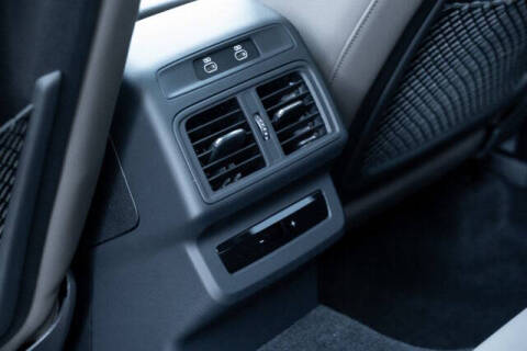 2025 Audi Q5 quattro Premium Plus TFSI