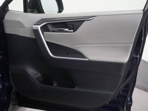 2019 Toyota RAV4 Hybrid XLE