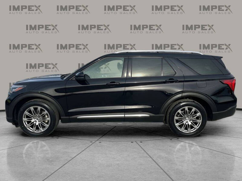 2025 Ford Explorer Platinum