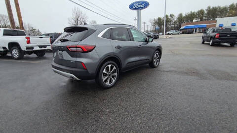 2023 Ford Escape Platinum
