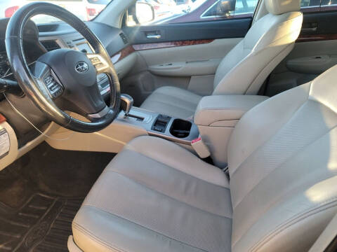 2012 Subaru Outback 2.5i Limited