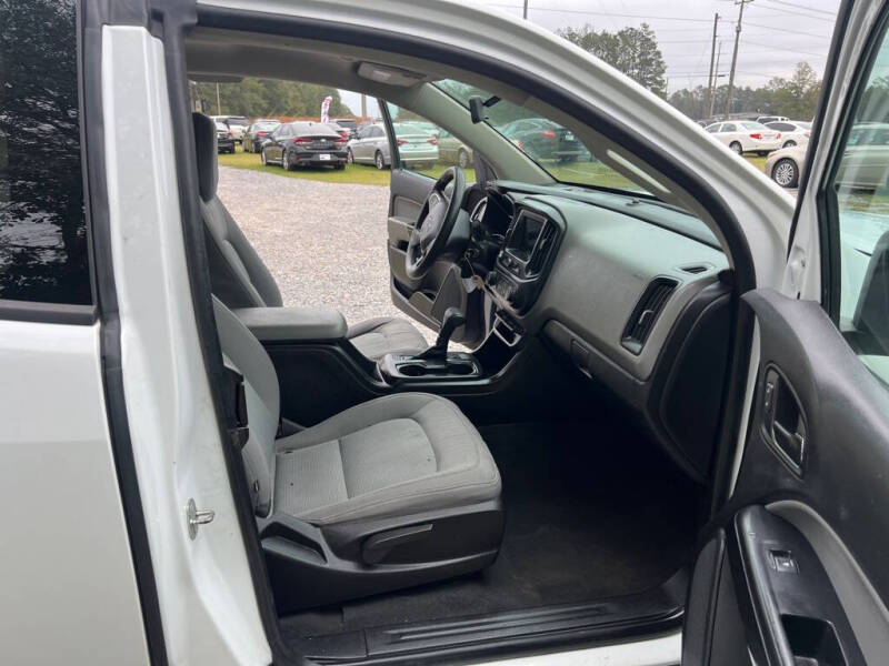 2019 Chevrolet Colorado null photo 13