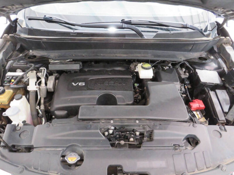 2018 Nissan Pathfinder SL