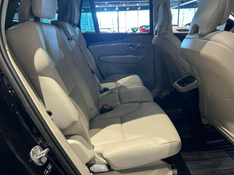2023 Volvo XC90 B6 Plus Bright Theme 7P