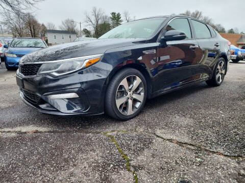 2019 Kia Optima for sale at Samson Motorcars inc in Bowling Green VA