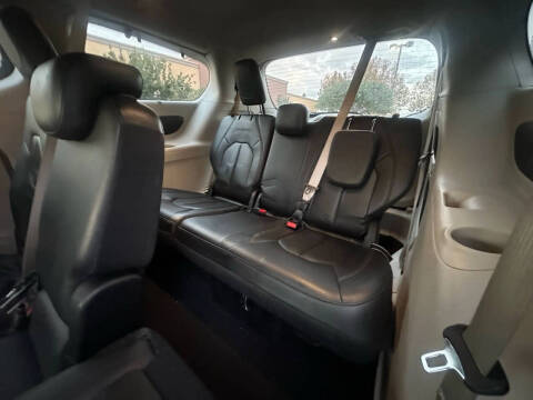 2017 Chrysler Pacifica