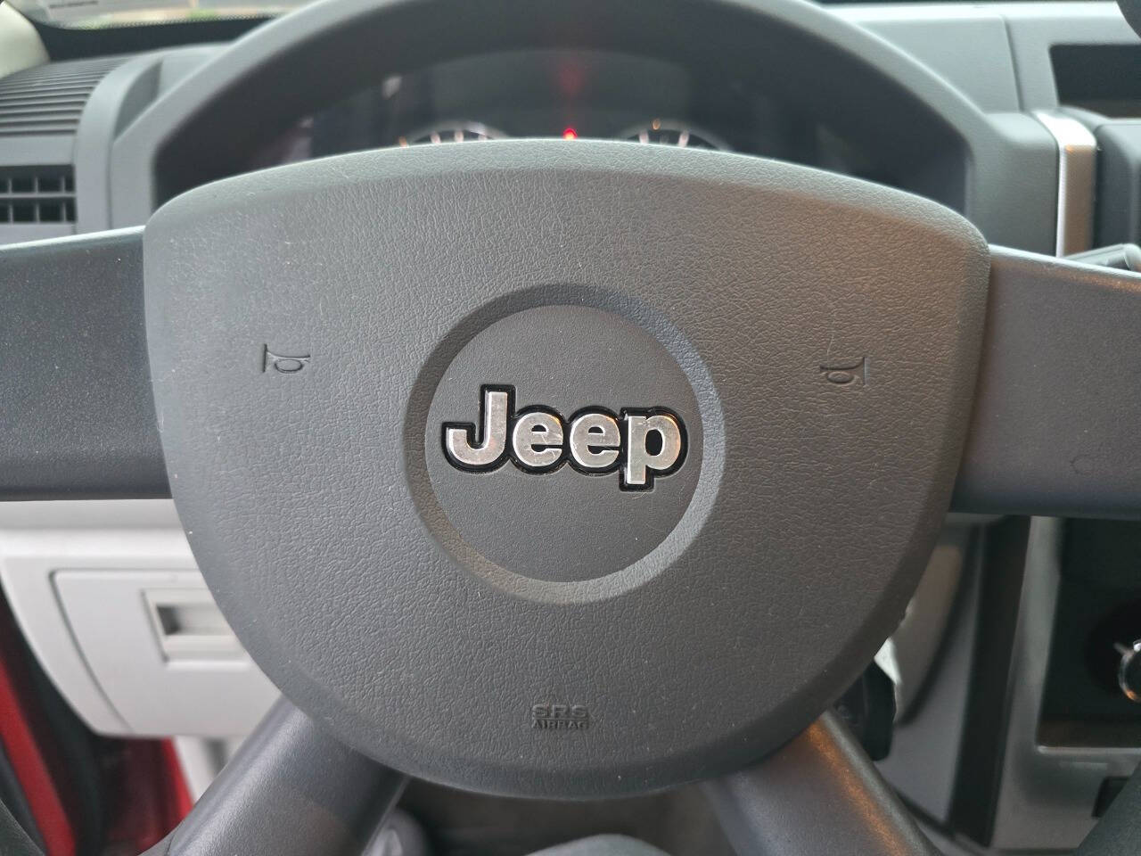 2008 Jeep Liberty for sale at QUEENSGATE AUTO SALES in York, PA