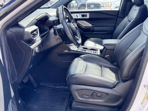 2022 Ford Explorer ST