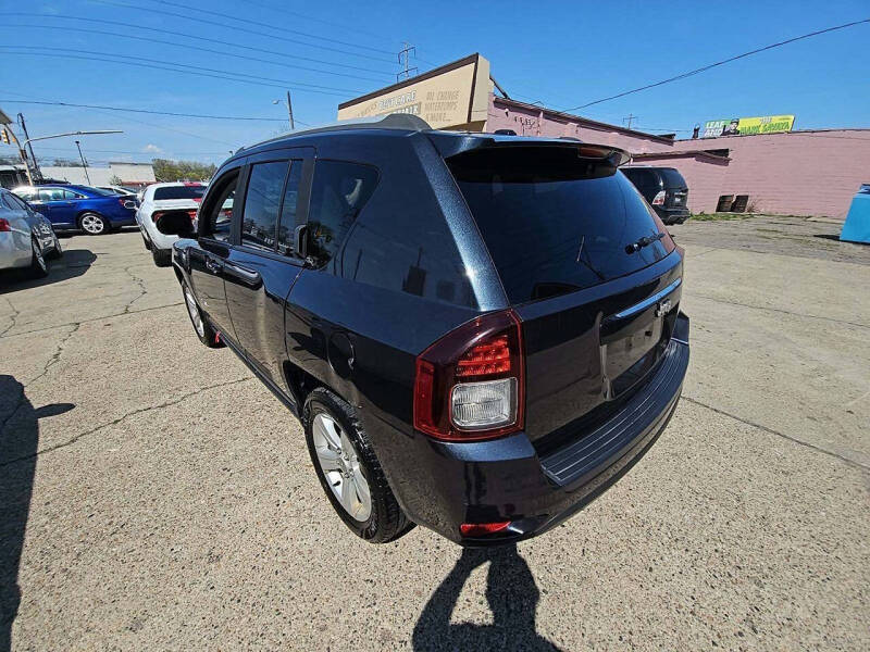 2016 Jeep Compass Sport