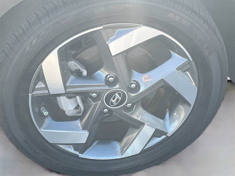 2024 Hyundai Venue Limited