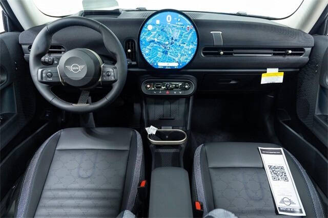 2025 MINI Hardtop 2 Door Cooper S Signature Trim