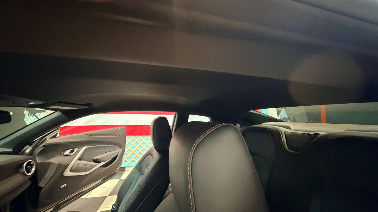 2017 Chevrolet Camaro 45