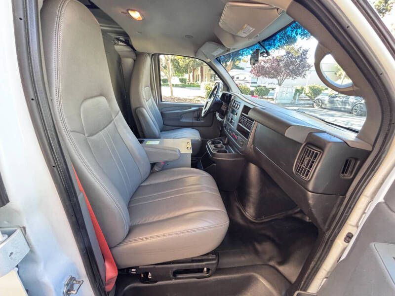 2014 Chevrolet Express 2500