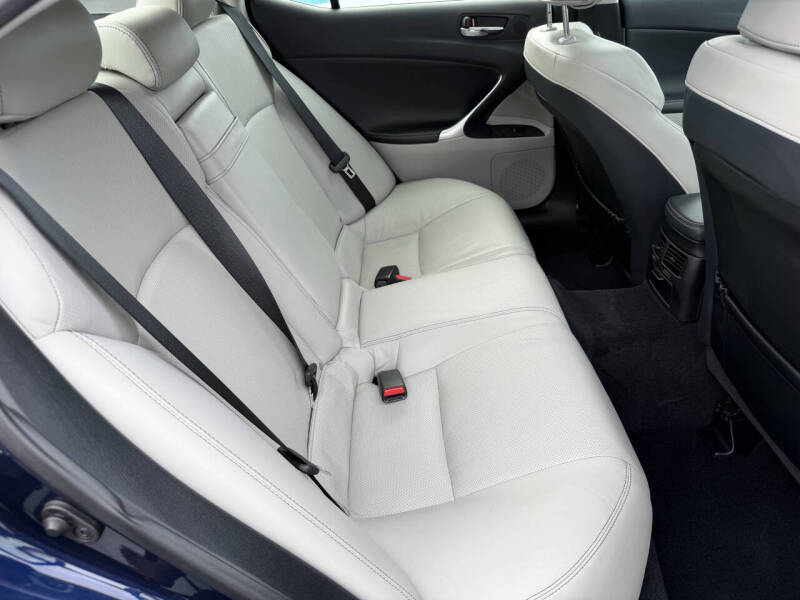 2011 Lexus IS 250